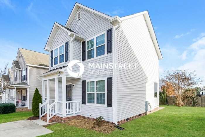 4904 Windblown Ct - Photo 2 of 17