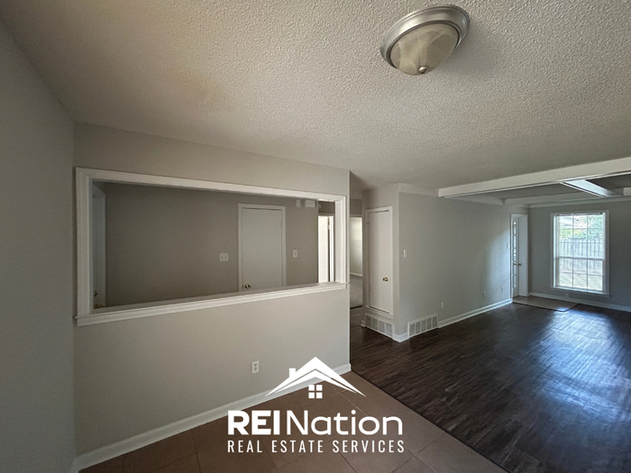 4354 Spring Oak Cv - Photo 5 of 22