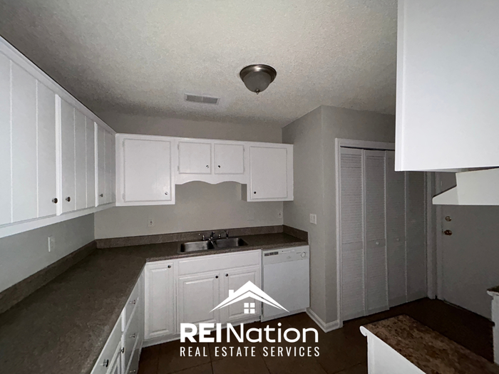 4354 Spring Oak Cv - Photo 6 of 22