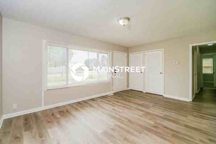 5101 W 34th St - Photo 5 of 14