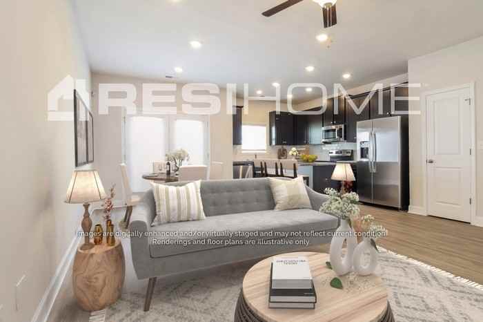 1256 Simmons Ridge Ln - Photo 4 of 21