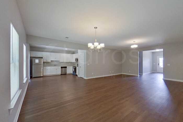 11503 Crimson Ridge Rd - Photo 5 of 21