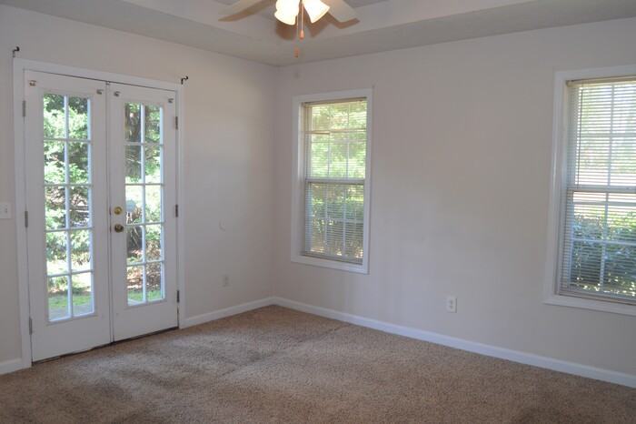 8710 Bethel Rd - Photo 6 of 9