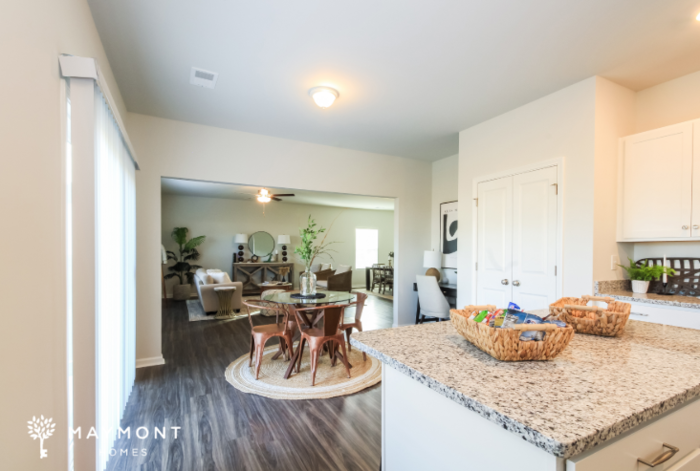 339 Augustine Dr - Photo 6 of 11