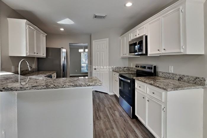 26880 Armor Oaks Dr - Photo 6 of 22