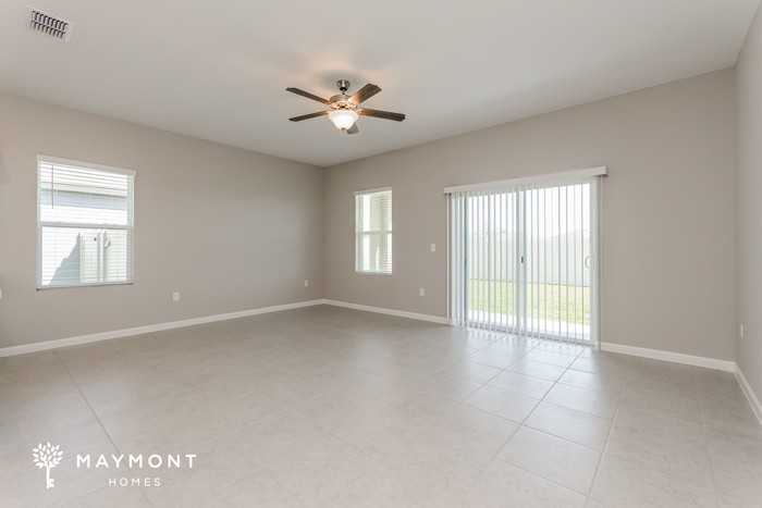 329 Kenilworth Dr - Photo 4 of 16