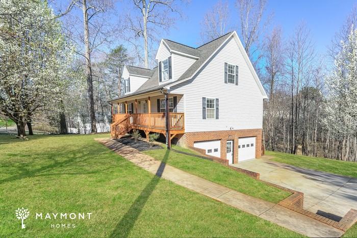4125 Moat Dr - Photo 2 of 3