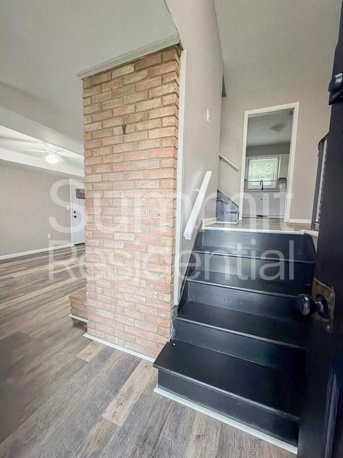 40 Sunnyslope Dr - Photo 3 of 17