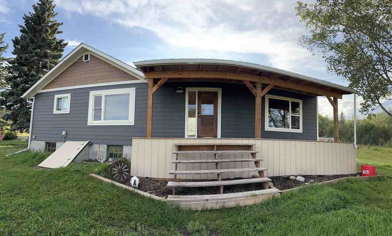 2380 Dr W - Photo 2 of 13