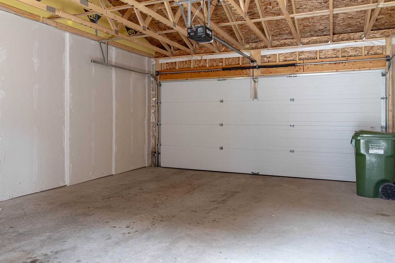 1153 Creekside Blvd Sw - Photo 6 of 20