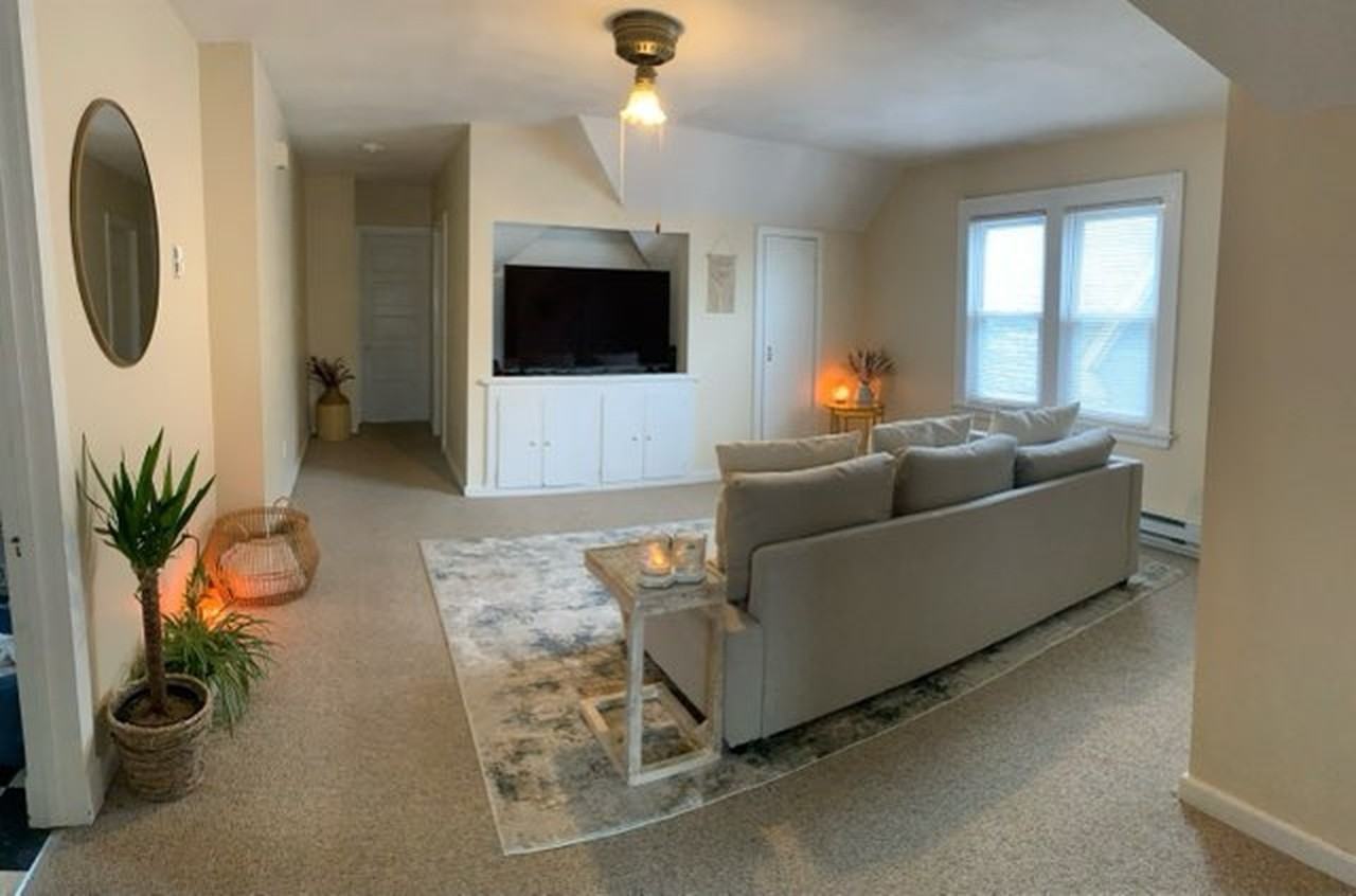 37 Maplewood Ave #3