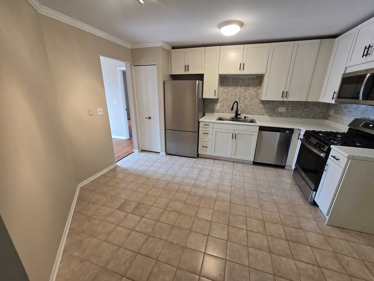 327 Farmhill Cir #NA - Photo 2 of 25