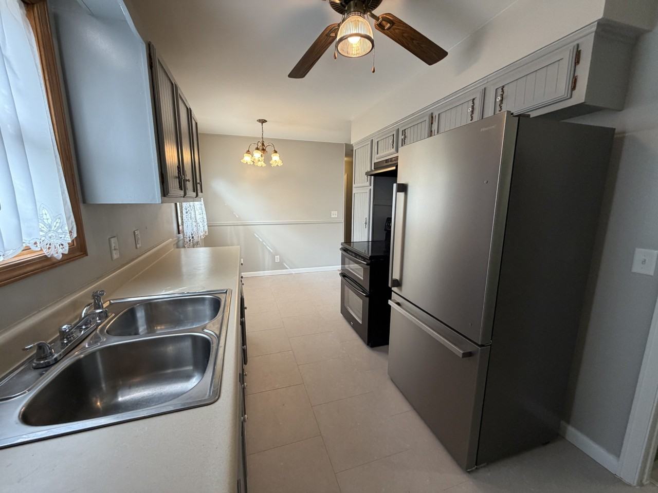 3421 E 12th St #NA - Photo 7 of 19