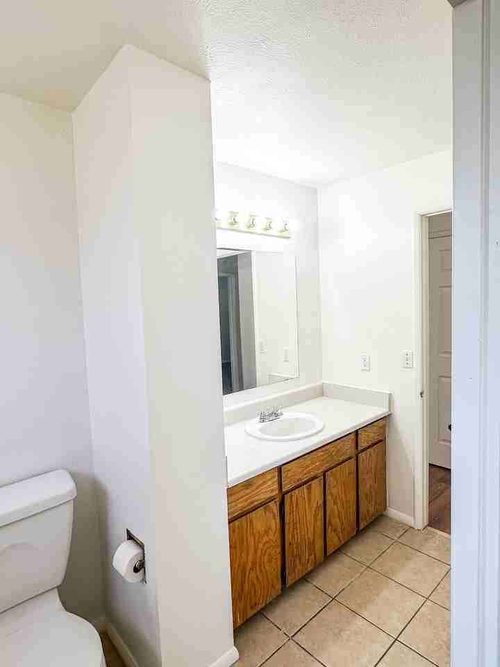 5333 S Peachwood Cir #NA - Photo 3 of 40