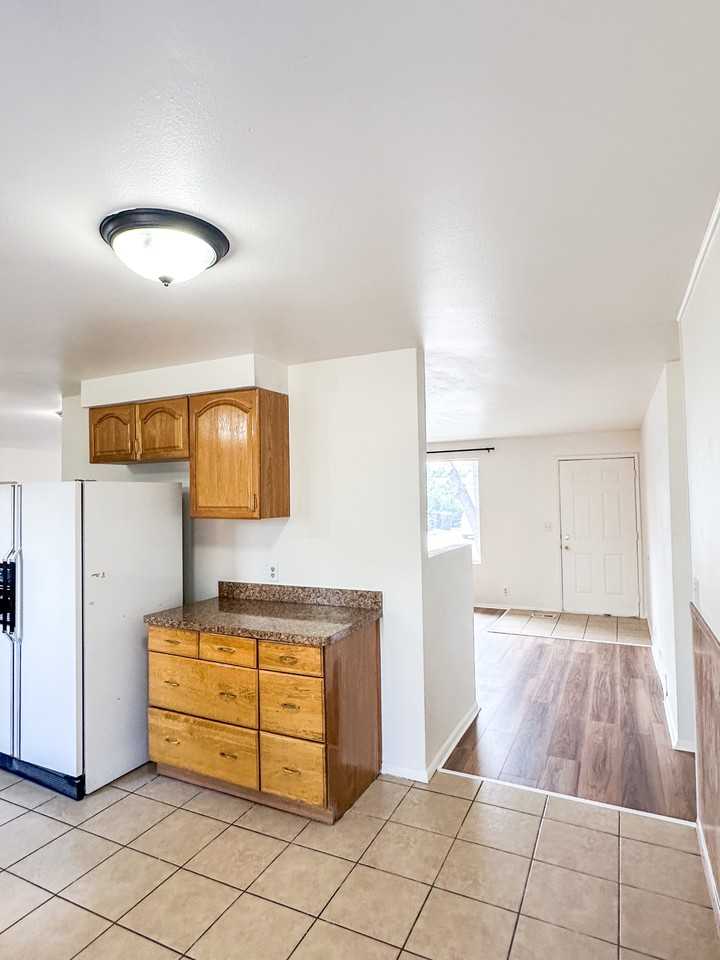 5333 S Peachwood Cir #NA - Photo 4 of 40