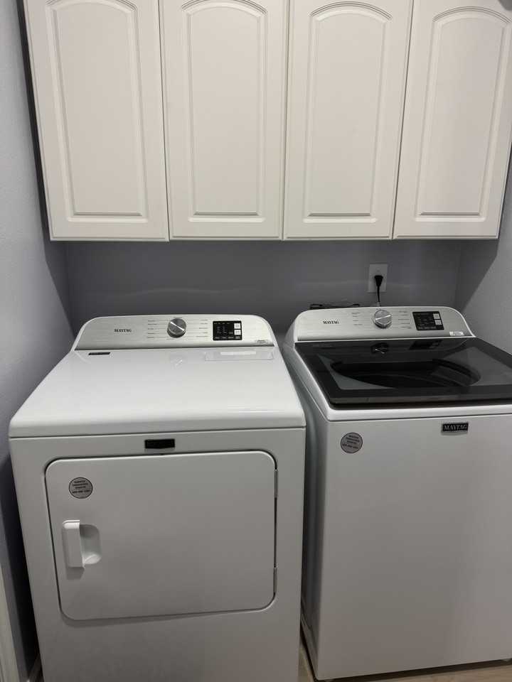 13646 Hawk Lake Dr #NA - Photo 2 of 40
