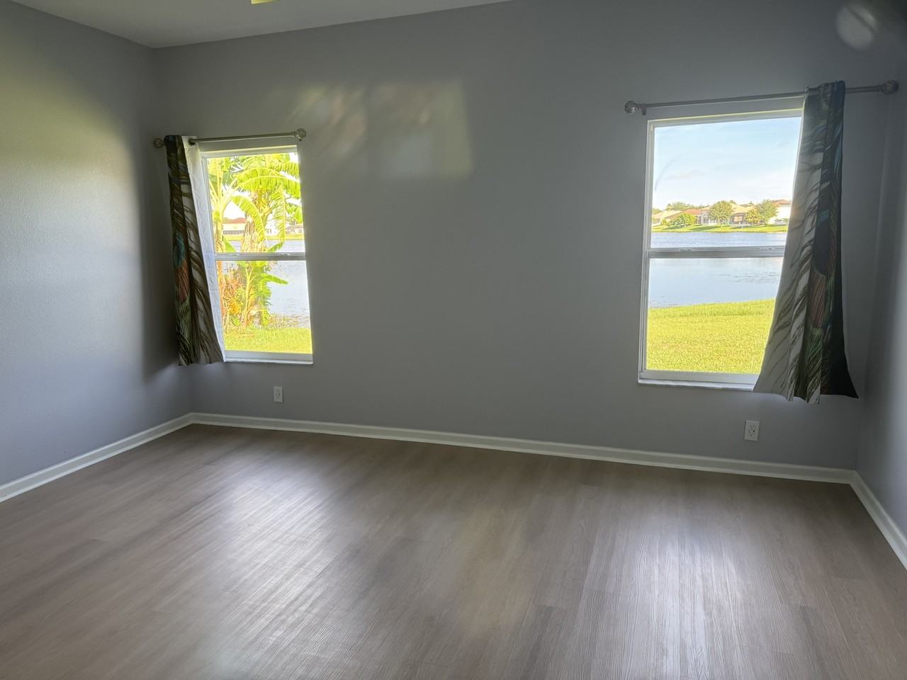 13646 Hawk Lake Dr #NA - Photo 5 of 40