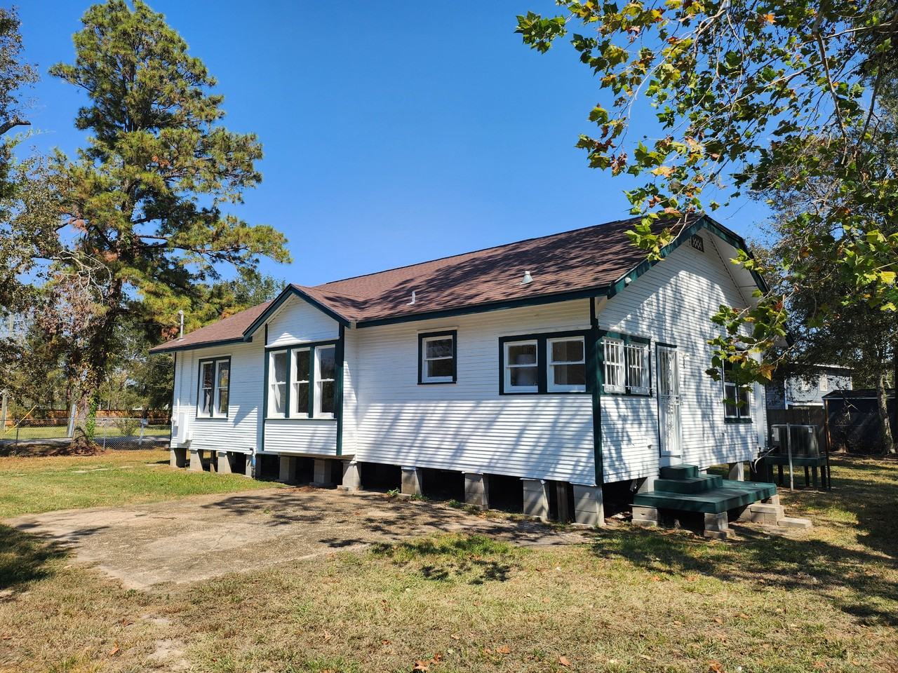1305 Big Deer Dr #NA - Photo 4 of 34