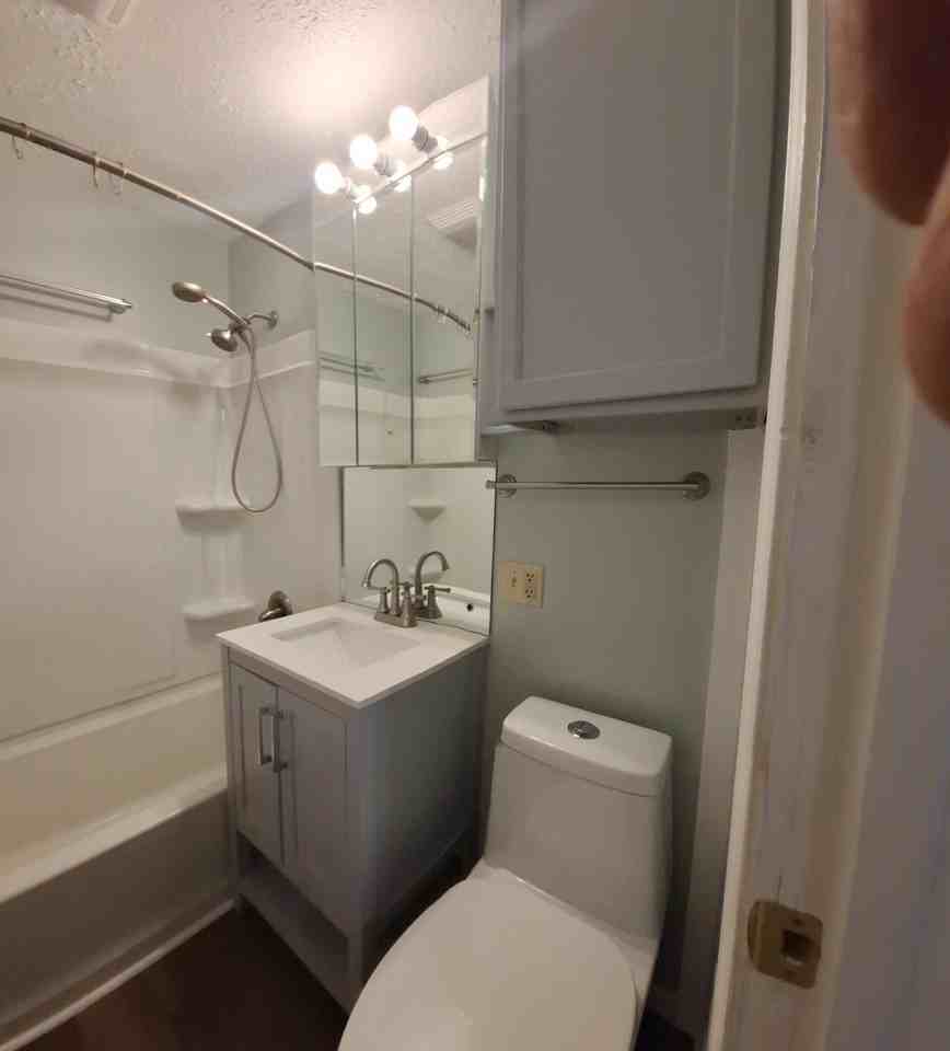 1861 Barth Ave #NA - Photo 2 of 23