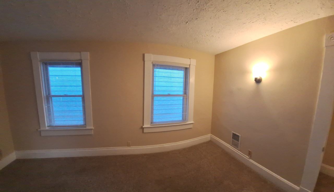 1861 Barth Ave #NA - Photo 6 of 23