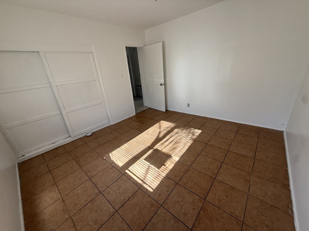 7347 Bakman Ave #4 - Photo 7 of 7