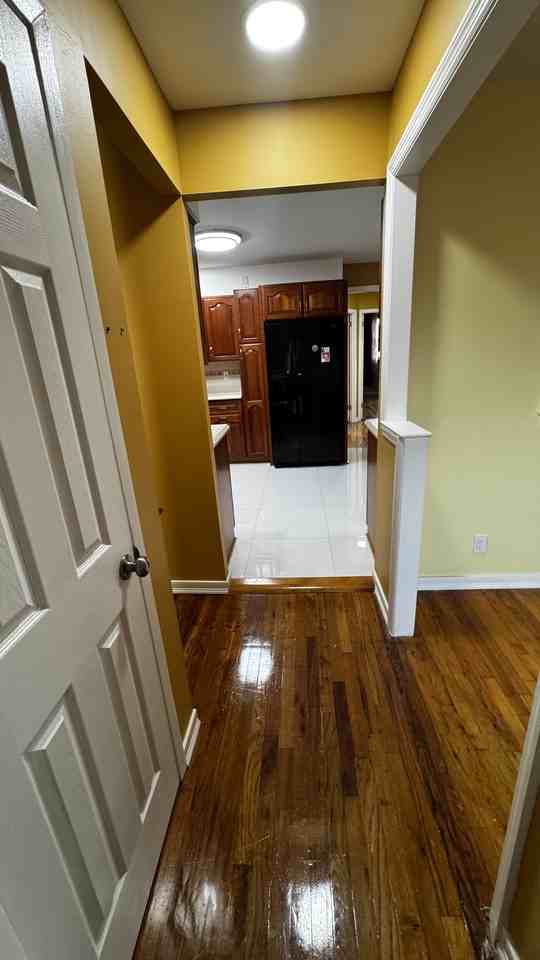 1042 E 93rd St #2 - Photo 3 of 16