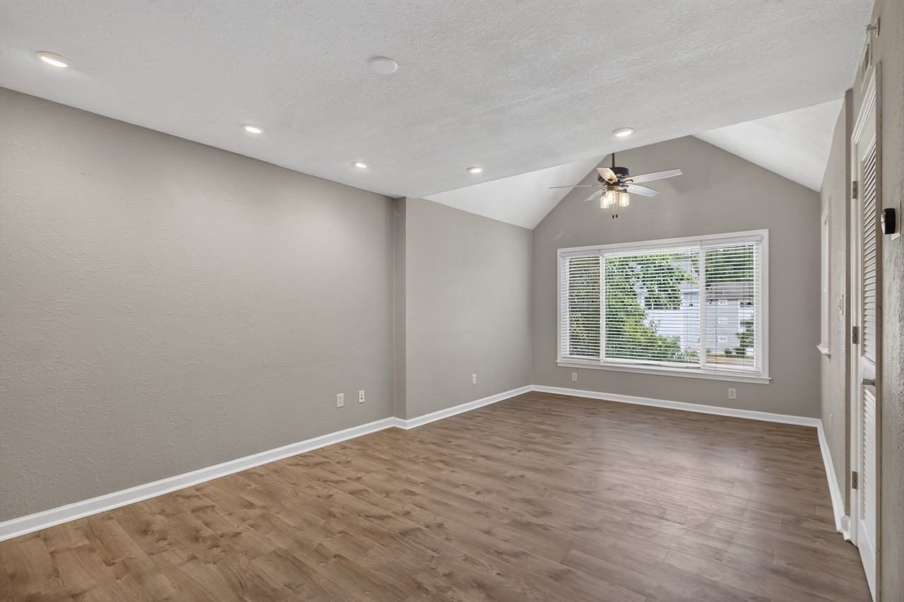1120 Ocean Trace Ln #301 - Photo 3 of 20