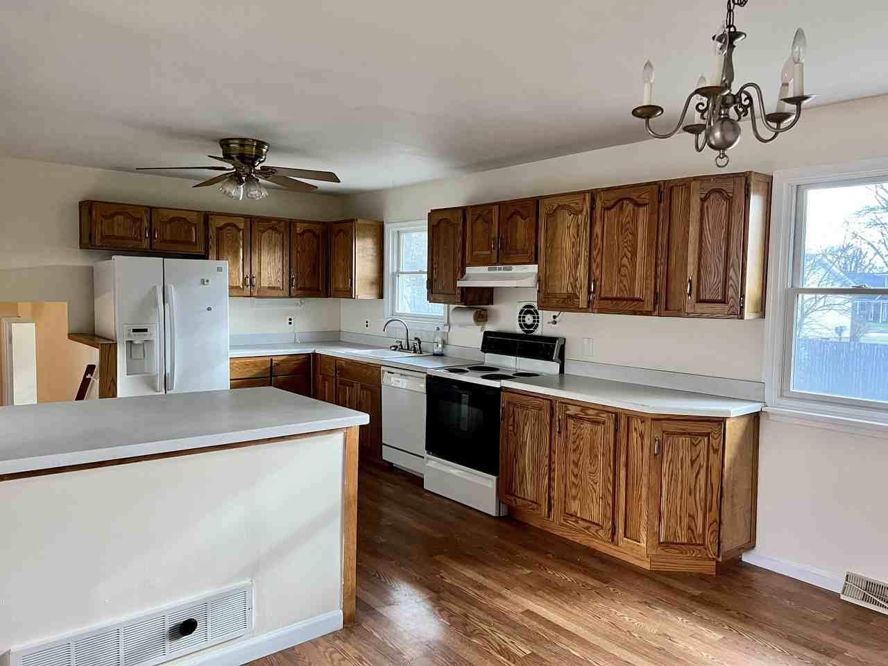 722 Chrysler Ave #NA - Photo 5 of 12