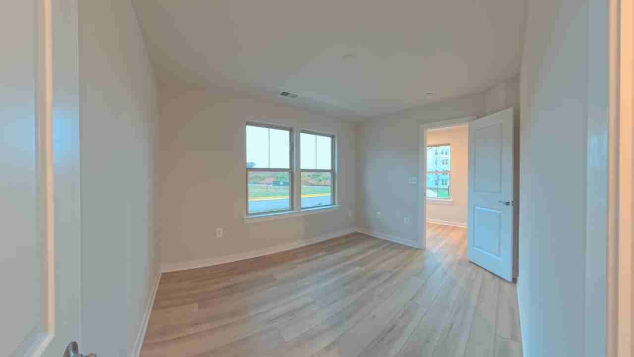 Onyx St #1 - Photo 5 of 20