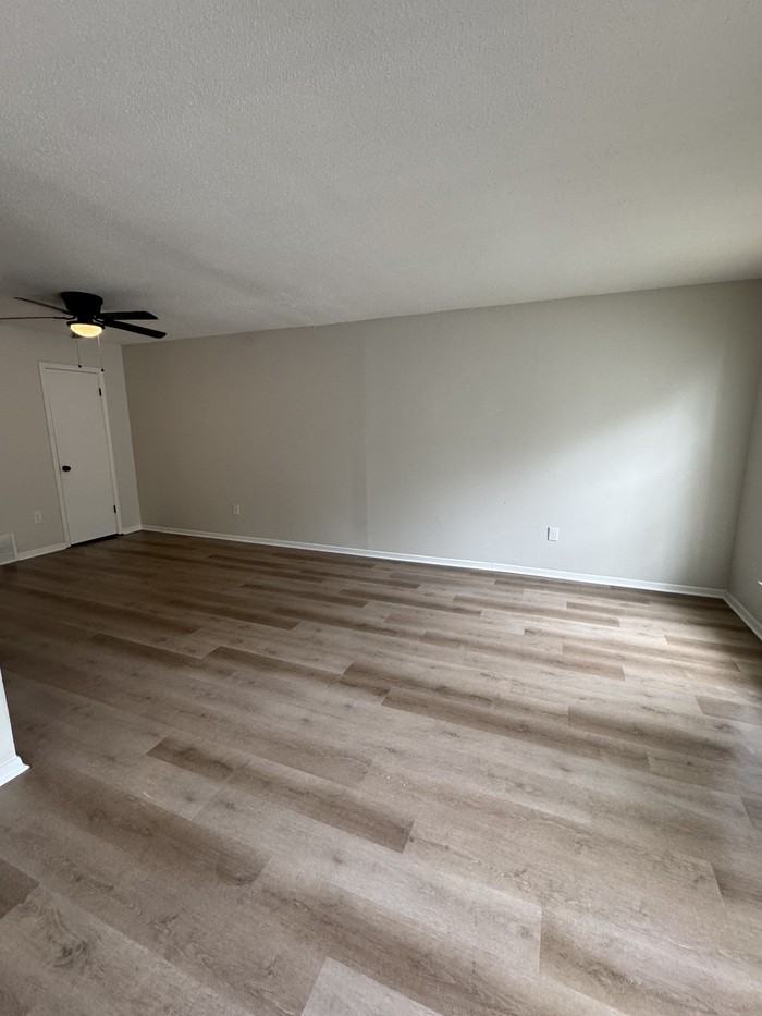 2017 Goldbrier Ln - Photo 5 of 10