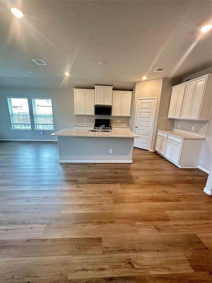 3435 Dry Creek Dr #NA - Photo 3 of 13