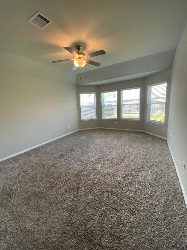 3435 Dry Creek Dr #NA - Photo 4 of 13