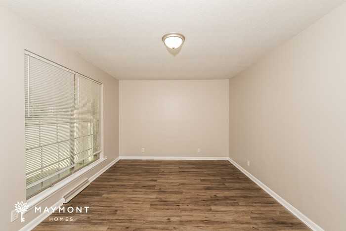 5405 Valleyview Trl - Photo 7 of 14