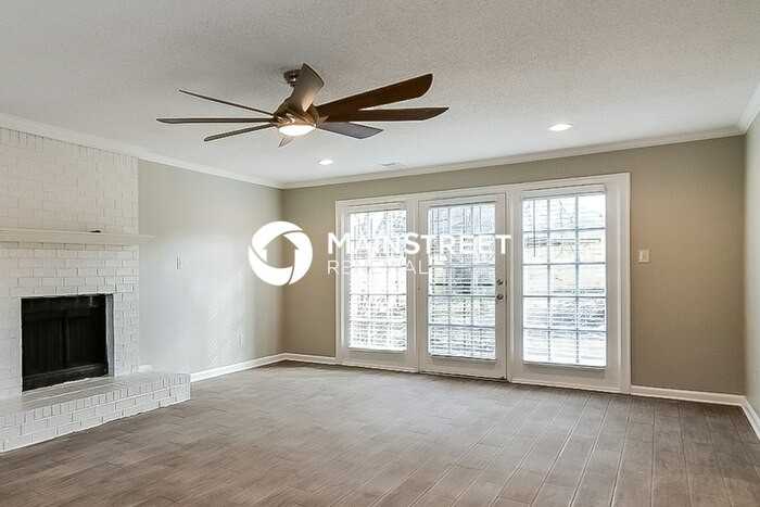 818 Cedar Brake Dr - Photo 4 of 17