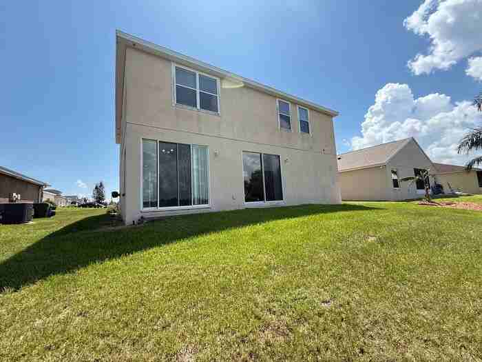 4878 Mandolin Ct - Photo 3 of 34