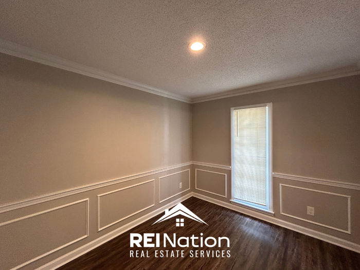 2681 Southmoore Cv - Photo 4 of 21