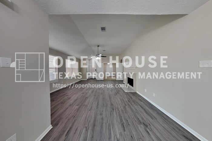 7767 High Village Dr - Photo 7 of 20