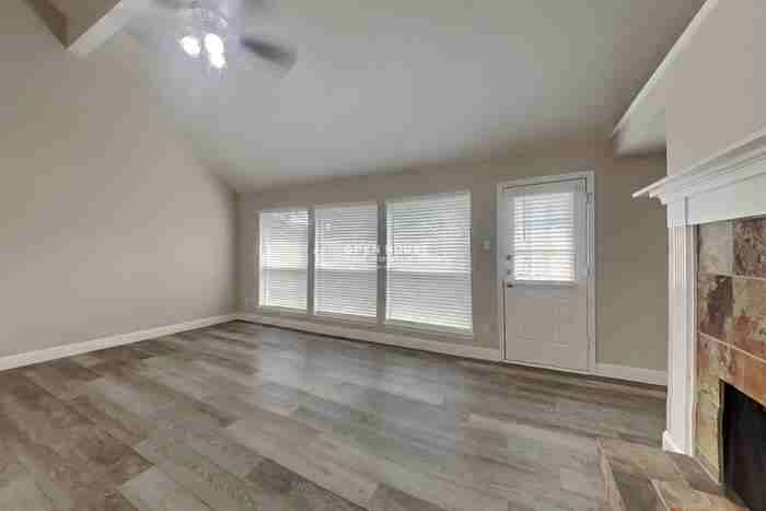 2511 Pecan Grove Ct - Photo 4 of 26