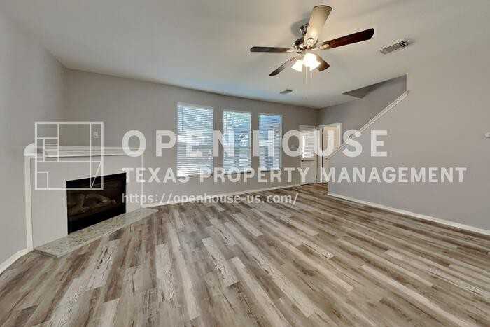 12311 Granite Woods Ct - Photo 4 of 26