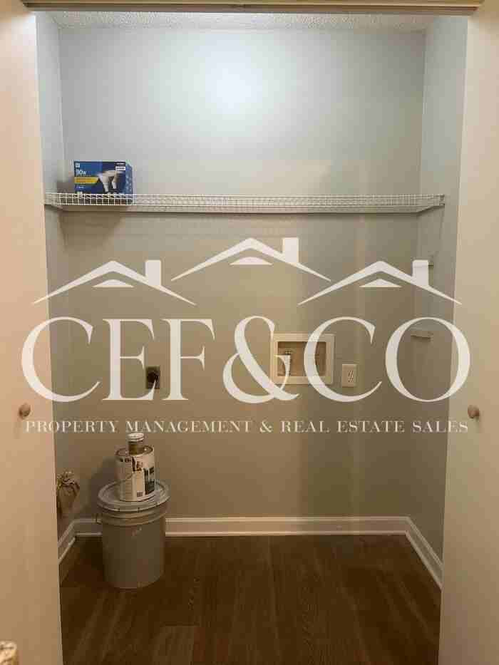 106 Colebrook Ct #B - Photo 6 of 12
