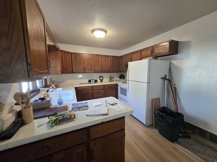 1420 Linden Ct - Photo 5 of 24