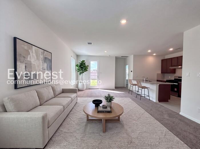 2919 Cronus Way - Photo 3 of 27