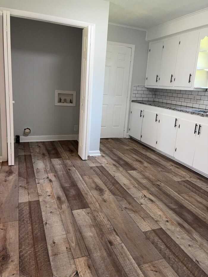 330 Frans Drive - Photo 5 of 15