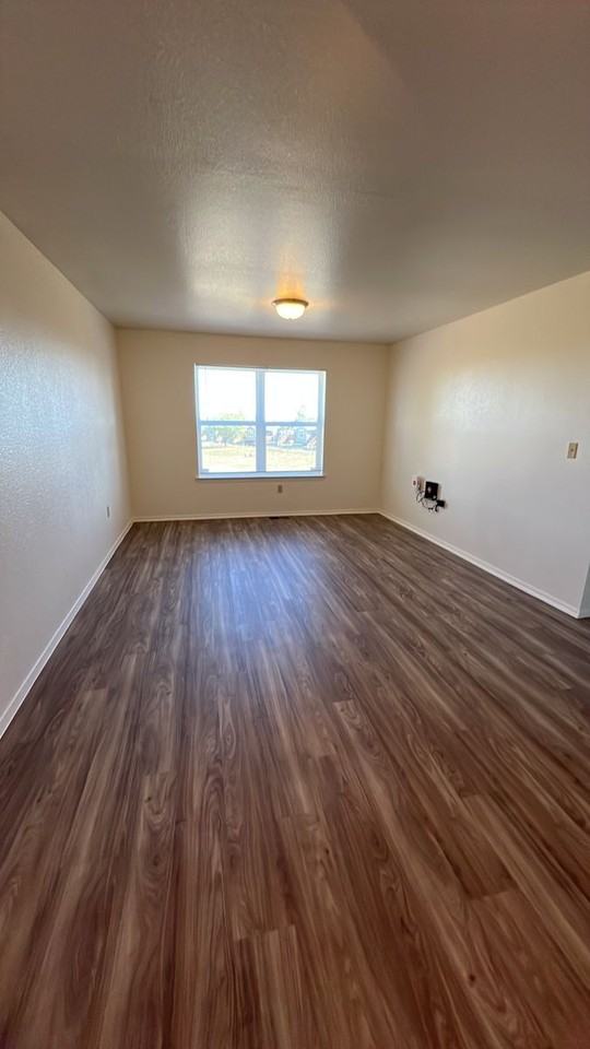 1134 Dakota Dr - Photo 4 of 7