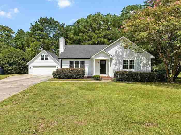 3409 Spring Heather Ct - Photo 3 of 40