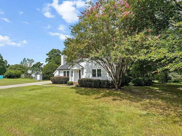 3409 Spring Heather Ct - Photo 4 of 40