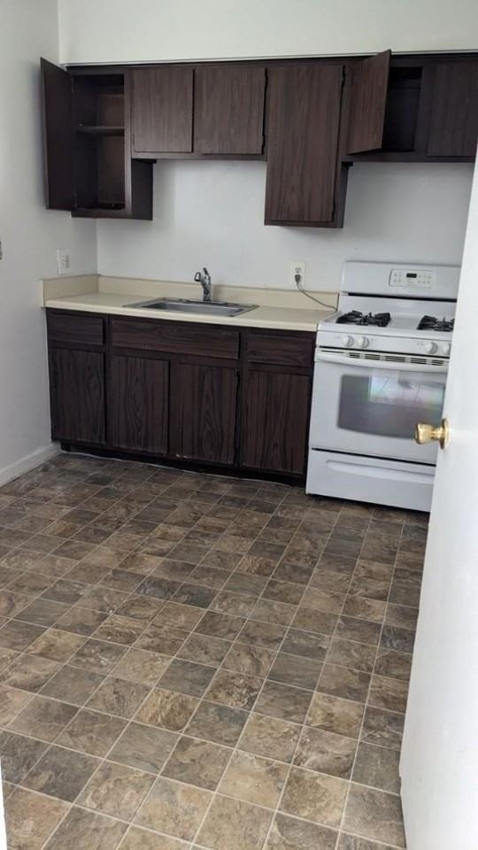 627 Mcdougall St #0 - Photo 7 of 18