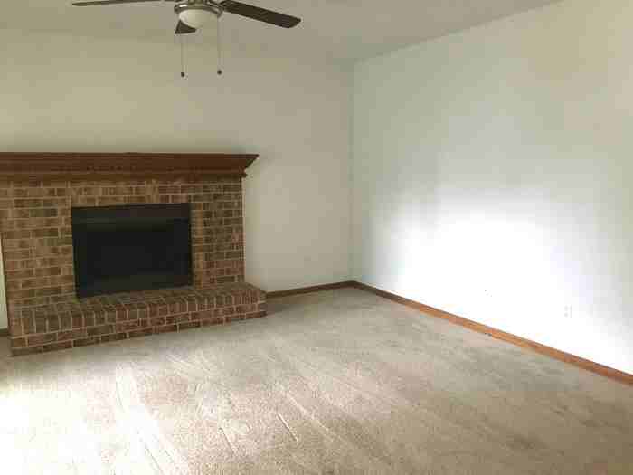 616 Marston Dr - Photo 4 of 26
