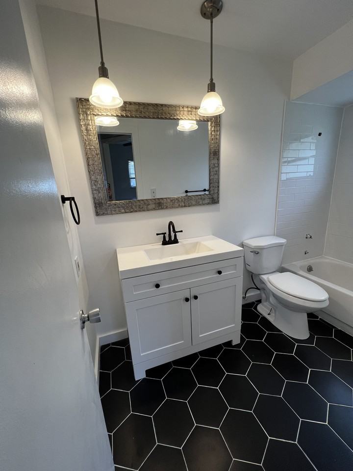 254 Plumosa Dr #B - Photo 7 of 11