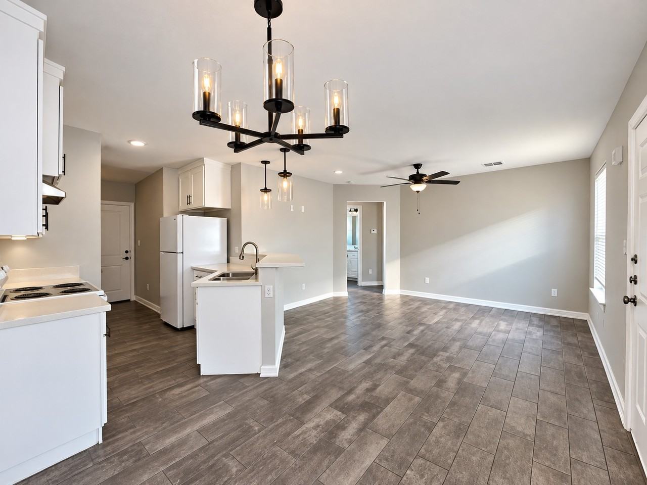 2219 Northridge Ave #3 - Photo 2 of 16